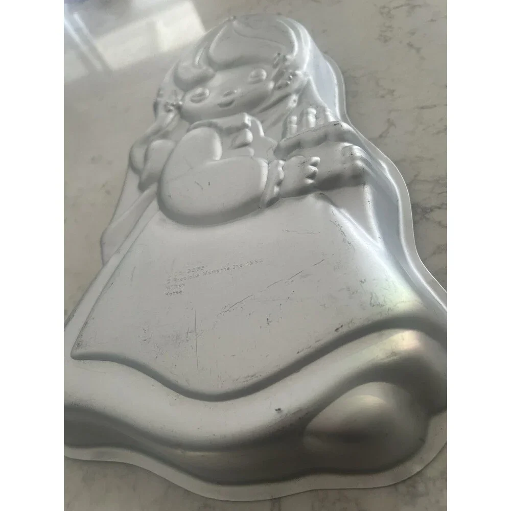 1993 Precious Moments Wilton Cake Pan Mold 2105-9365 Vintage 16.5” Birthday
